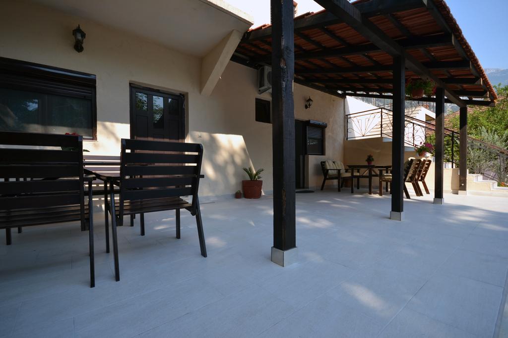 Apartments Dionis Kotor Ngoại thất bức ảnh